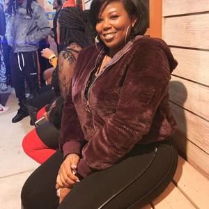 Meet your Posher, Jhoi